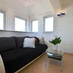 Augustina Mare Apartmán *