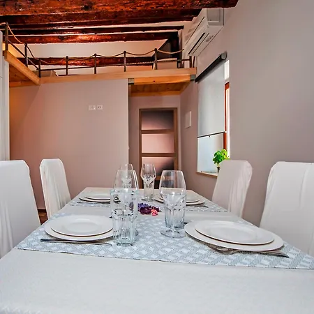Apartment Augustina Mare Rovinj